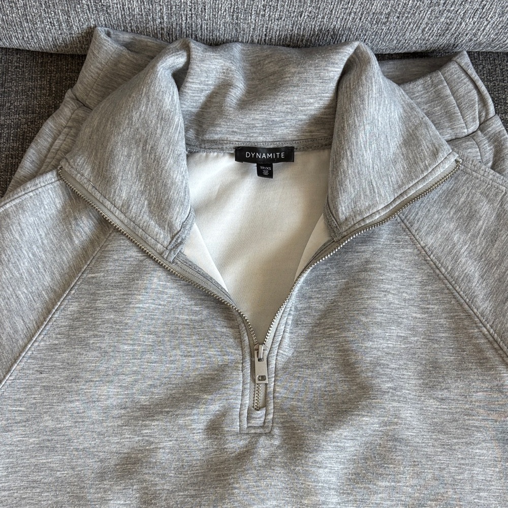 Dynamite Heather Gray Zip-Up Set - Picture 2 of 3